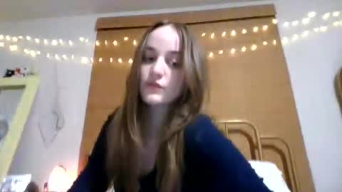 Snapshot of genzfucktoy chatting on November 19, 2:55 am genzfucktoy online show from November 19, 2:55 am