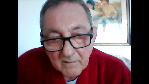 Snapshot of georg1412 chatting on March 5, 2:24 pm georg1412 online show from March 5, 2:24 pm