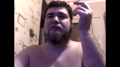 Snapshot of george84xxx chatting on October 28, 5:59 pm GeOOXXX online show from October 28, 5:59 pm