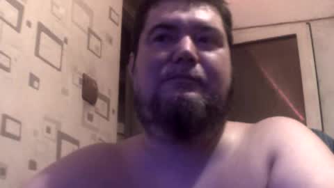 Snapshot of george84xxx chatting on August 5, 10:01 pm GeOOXXX online show from August 5, 10:01 pm