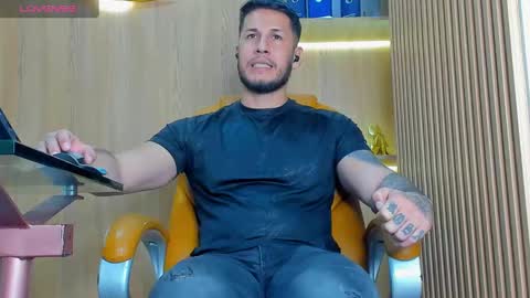 Snapshot of george_diesell_ chatting on September 9, 8:30 pm George online show from September 9, 8:30 pm