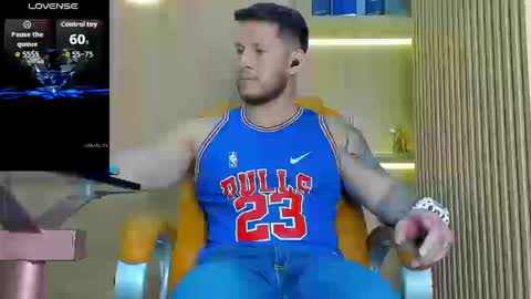 Snapshot of george_diesell_ chatting on September 10, 11:05 pm George online show from September 10, 11:05 pm