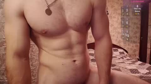 Snapshot of george_fflo chatting on December 14, 2:01 am George lush is active online show from December 14, 2:01 am