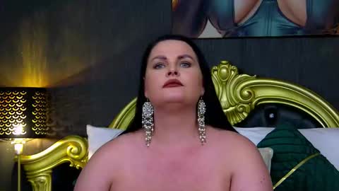 GeorgiaLerox online show from September 19, 1:56 pm