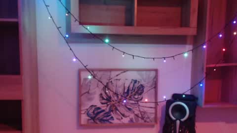 Snapshot of georgiana_love07 chatting on December 11, 10:14 am Jo online show from December 11, 10:14 am