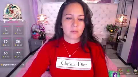 Snapshot of georgina_mussk chatting on December 16, 8:16 pm Georgina online show from December 16, 8:16 pm