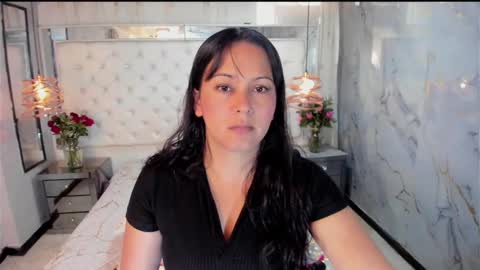 Snapshot of georgina_mussk chatting on February 19, 8:10 pm Georgina online show from February 19, 8:10 pm