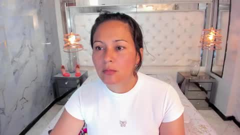 Snapshot of georgina_mussk chatting on March 1, 7:37 pm Georgina online show from March 1, 7:37 pm