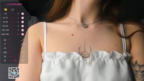 Snapshot of georginaarness chatting on March 12, 4:46 pm Georgina online show from March 12, 4:46 pm