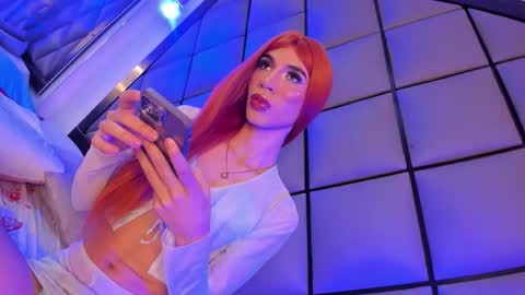 Georgina  online show from March 4, 12:33 pm