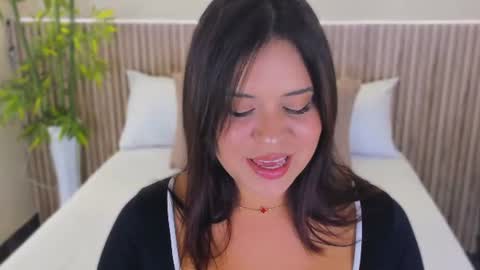 GeorginaReyes  online show from July 24, 10:41 pm