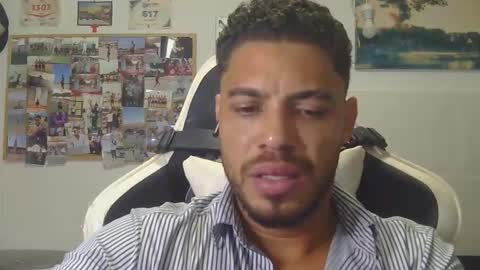 Snapshot of geovannygarrido91 chatting on December 20, 10:17 pm geovannygarrido91 online show from December 20, 10:17 pm