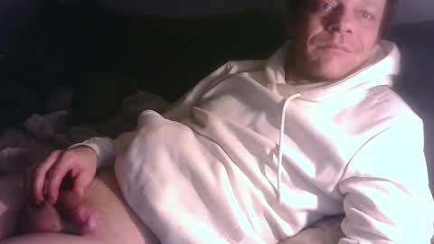 Snapshot of german33bi chatting on November 15, 6:00 am German33FFM1 online show from November 15, 6:00 am