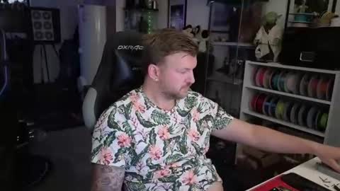 german_prince online show from July 28, 9:15 am