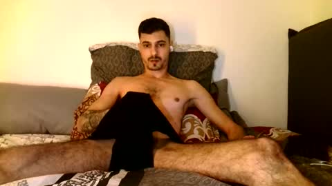 HeteroGermanbigdic77 online show from January 13, 9:20 pm