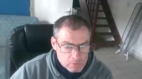 Snapshot of geronemo62 chatting on November 2, 12:18 pm geronemo62 online show from November 2, 12:18 pm