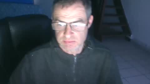 Snapshot of geronemo62 chatting on November 14, 5:11 pm geronemo62 online show from November 14, 5:11 pm