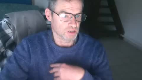 Snapshot of geronemo62 chatting on November 24, 9:31 am geronemo62 online show from November 24, 9:31 am