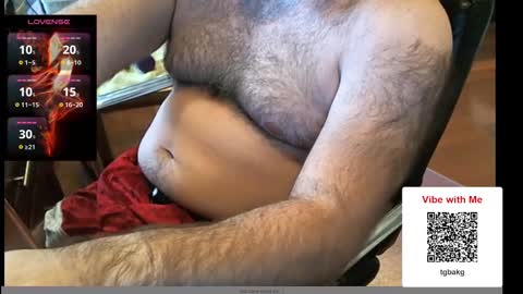 Snapshot of geronimo_431 chatting on December 20, 2:49 pm Daddy Jokes online show from December 20, 2:49 pm