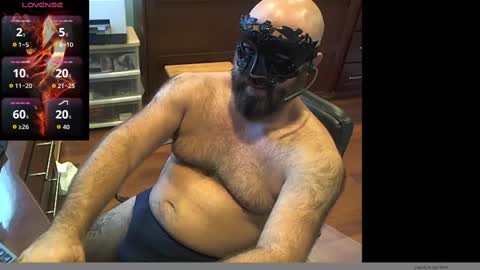 Snapshot of geronimo_431 chatting on October 21, 4:19 pm Daddy Jokes online show from October 21, 4:19 pm