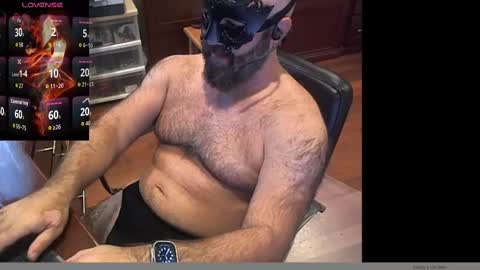 Snapshot of geronimo_431 chatting on October 30, 3:35 pm Daddy Jokes online show from October 30, 3:35 pm