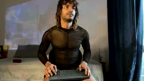 Snapshot of gerson229 chatting on October 31, 3:57 pm gerson229 online show from October 31, 3:57 pm