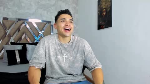 Snapshot of gerson_zt chatting on October 26, 8:37 pm im Gerson online show from October 26, 8:37 pm