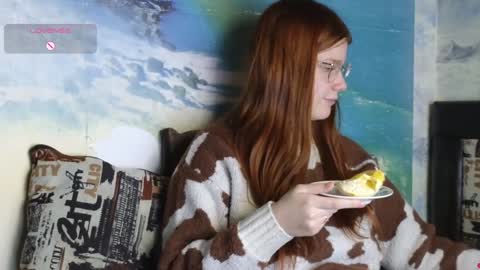 Snapshot of gertanord chatting on December 19, 9:49 pm Gerta online show from December 19, 9:49 pm