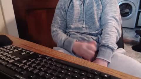 Snapshot of gethoggy chatting on April 5, 1:19 pm gethoggy online show from April 5, 1:19 pm