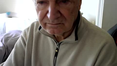 Snapshot of gh1952ma chatting on March 3, 10:28 am Gisse online show from March 3, 10:28 am