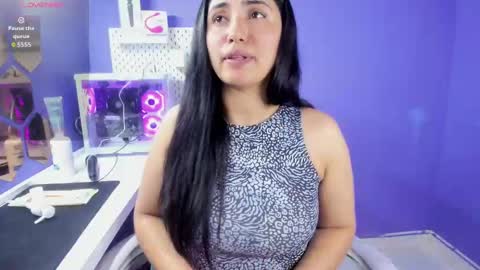 Danna Astrom online show from November 10, 11:48 pm