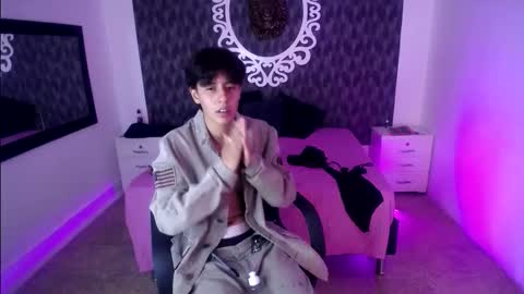 Your Girl  online show from October 25, 5:37 am