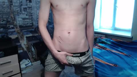 Snapshot of ghostfacefriends chatting on February 10, 5:47 am Fedya online show from February 10, 5:47 am