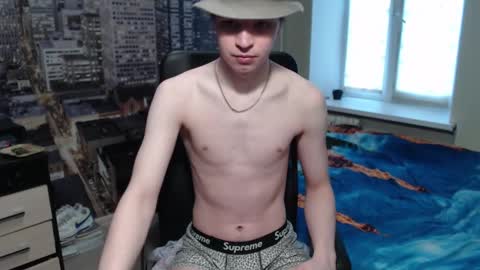 Snapshot of ghostfacefriends chatting on February 26, 3:53 am Fedya online show from February 26, 3:53 am