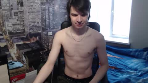 Snapshot of ghostfacefriends chatting on October 9, 4:32 am Fedya online show from October 9, 4:32 am