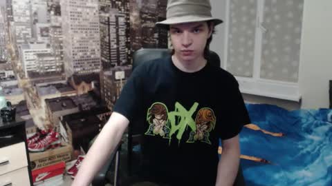 Snapshot of ghostfacefriends chatting on October 14, 8:09 pm Fedya online show from October 14, 8:09 pm