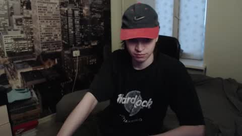 Snapshot of ghostfacefriends chatting on November 24, 4:12 am Fedya online show from November 24, 4:12 am