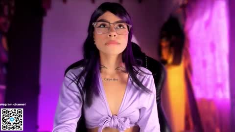 Sara online show from January 16, 5:39 pm