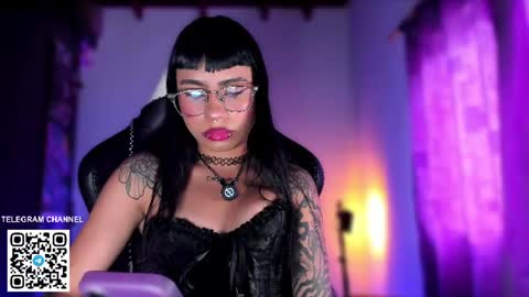 Sara online show from June 13, 6:39 pm