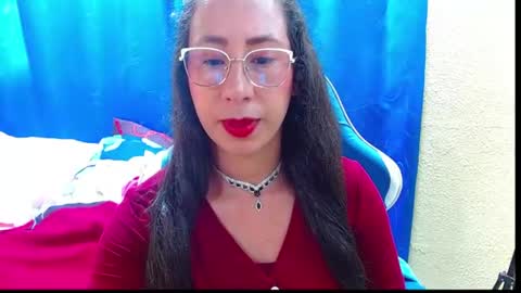 Gia  online show from July 17, 3:29 pm