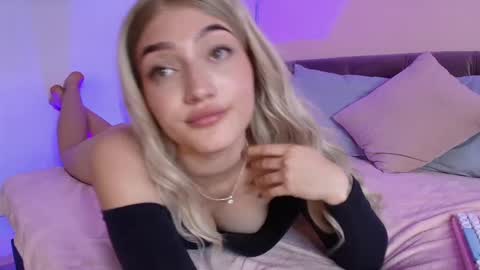 Gia online show from January 30, 5:49 pm