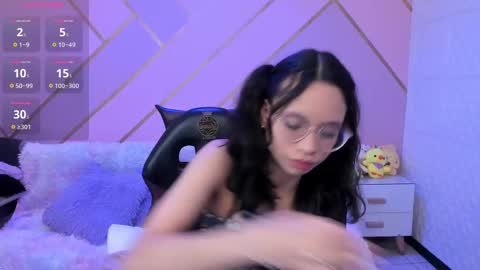 giaa rossi online show from September 14, 1:10 pm