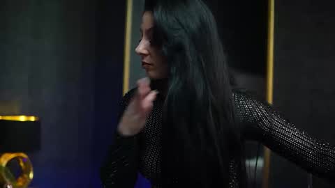  Gia  online show from February 7, 11:30 pm