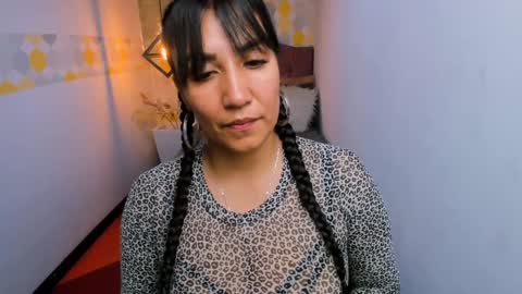 Snapshot of giafox_ chatting on December 19, 9:17 pm G I A FOX online show from December 19, 9:17 pm