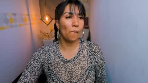 Snapshot of giafox_ chatting on December 20, 1:14 am G I A FOX online show from December 20, 1:14 am