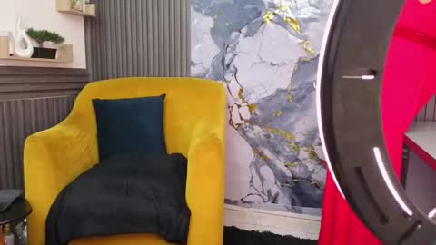   online show from February 13, 1:29 pm