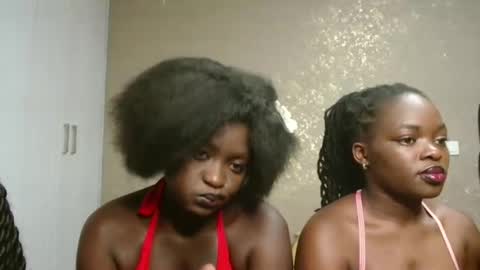 Gianna online show from November 30, 3:38 pm