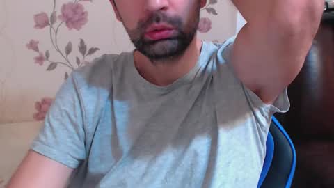 Gianni online show from February 15, 11:23 pm