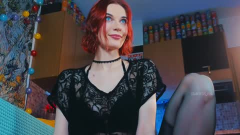 Snapshot of giantess_eva chatting on January 17, 1:03 pm Eva online show from January 17, 1:03 pm