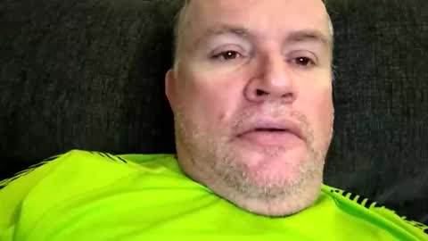 Snapshot of giddyup2222222 chatting on January 5, 6:22 pm giddyup2222222 online show from January 5, 6:22 pm